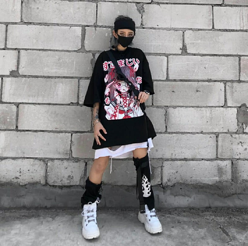 トップス Tシャツ すさまじい レディース 病みかわ 韓国ファッション 韓国 オルチャン 韓流 ゴシック ゴスロリ ヴィジュアル系 手錠 眼帯 ハート 通販 Roomclipショッピング