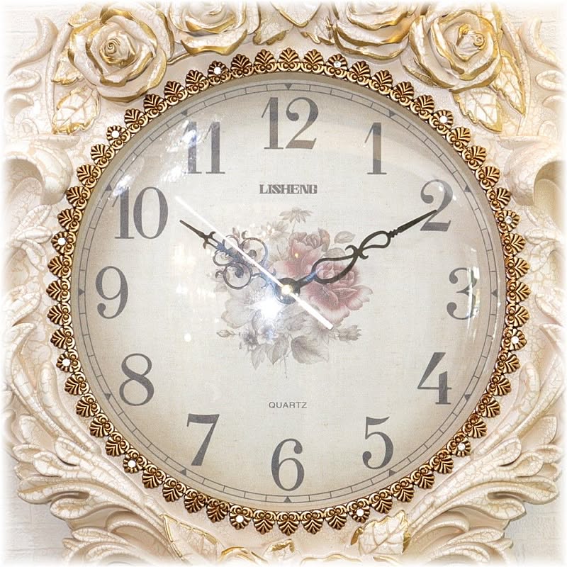 新品 可愛い壁掛け時計 壁掛け薔薇モチーフ アンティーク調 振子時計 おしゃれ 豪華 可愛い シンプル アンティーク 通販 Roomclipショッピング