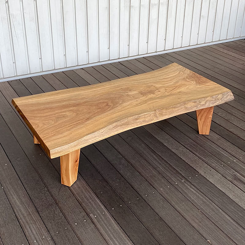 一枚板テーブル 一枚板 座卓 リビングテーブル 和室 和モダン 幅136cm 無垢 天然木 国産 日本製 楠の木 送料込み 天板厚み5cm【送料無料】楠 一枚板リビングテーブル(脚付)天板厚5cmのレビュー・クチコミとして参考になる投稿0枚 | RoomClipショッピング 一枚板テーブル 一枚板 座卓 リビングテーブル 和室 和モダン 幅136cm 無垢 天然木 国産 日本製 楠の木 送料込み 天板厚み5cm【送料無料】楠 一枚板リビングテーブル(脚付)天板厚5cmのレビュー・クチコミとして参考になる投稿0枚 | RoomClipショッピング