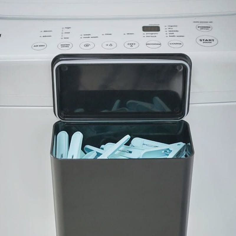 693円 受賞店 山崎実業 Tower マグネット洗濯洗剤ボールストッカー タワー ホワイト 洗濯洗剤